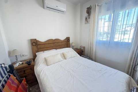 Villa till salu i Villamartin, Alicante, Spanien 3 sovrum, 100 kvm. Nr. 148921 - foto 6