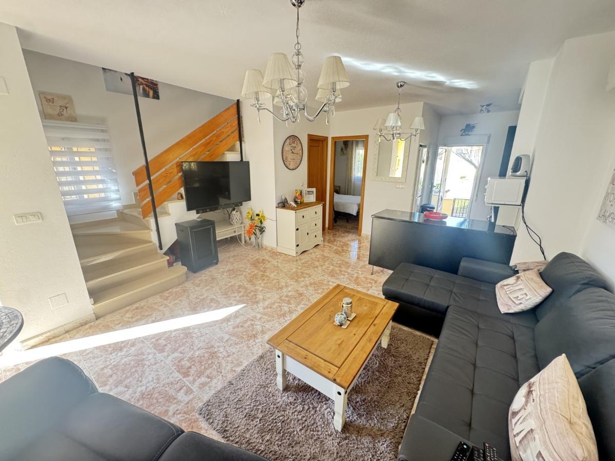 Villa i Villamartin, Alicante, Spanien 3 sovrum, 100 kvm. Nr. 148921