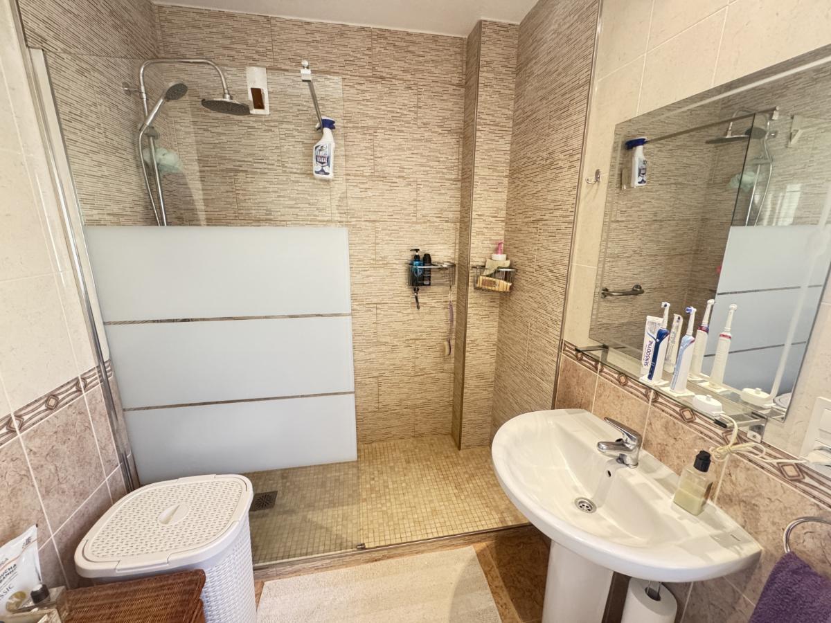 Villa i Villamartin, Alicante, Spanien 3 sovrum, 100 kvm. Nr. 148921