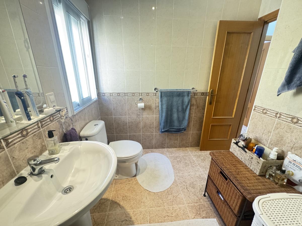 Villa i Villamartin, Alicante, Spanien 3 sovrum, 100 kvm. Nr. 148921