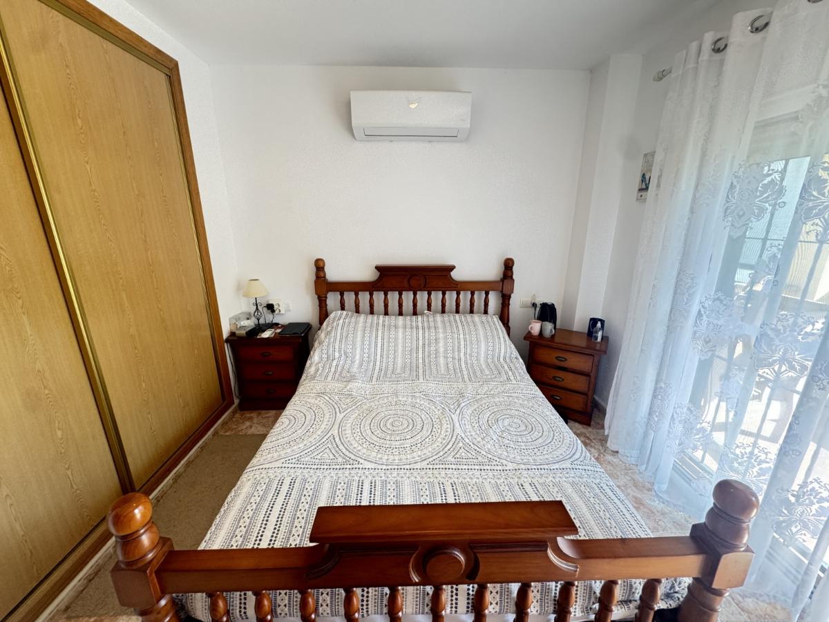 Villa i Villamartin, Alicante, Spanien 3 sovrum, 100 kvm. Nr. 148921