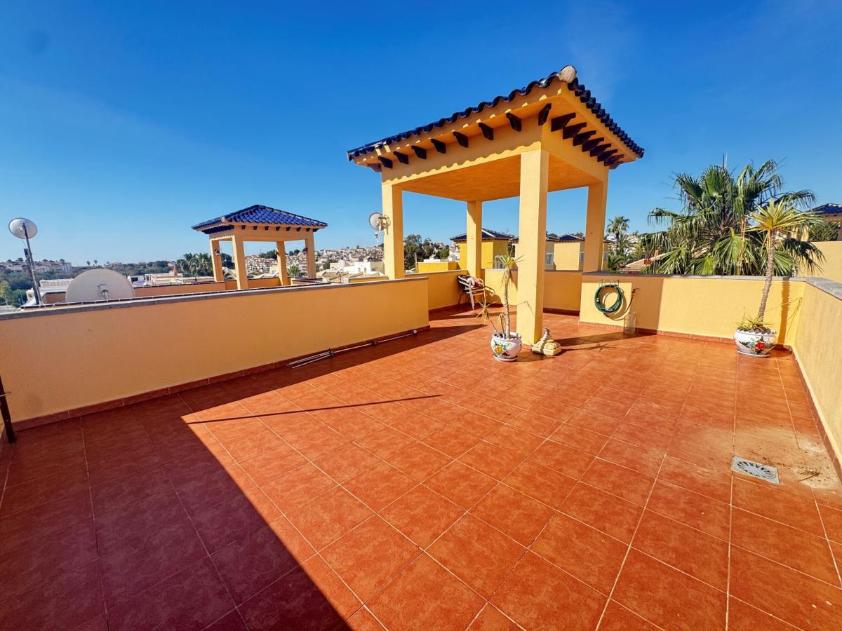 Villa i Villamartin, Alicante, Spanien 3 sovrum, 100 kvm. Nr. 148921