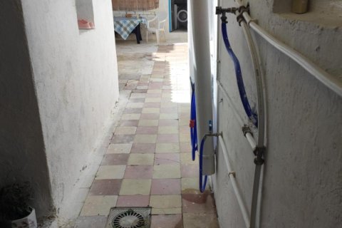 House for sale in Guardamar del Segura, Alicante, Spain 4 bedrooms, 88 sq.m. No. 148915 - photo 23