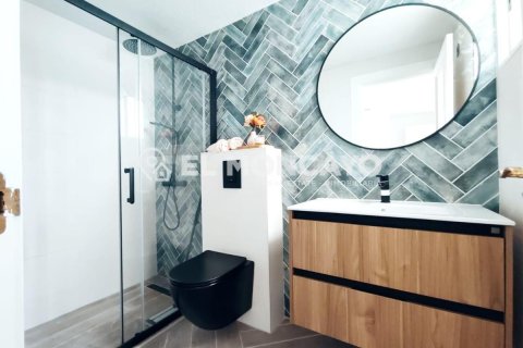 House for sale in Benijofar, Alicante, Spain 4 bedrooms, 132 sq.m. No. 148920 - photo 20