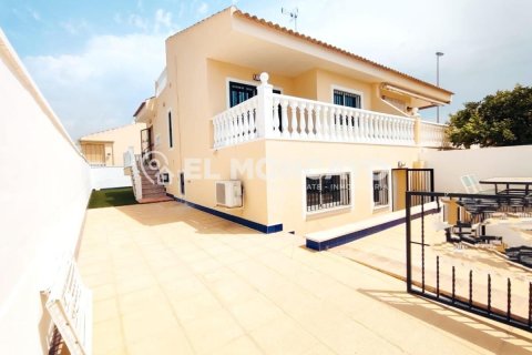 Casa a Benijofar, Alicante, Spagna 4 camere da letto, 132 mq. N° 148920