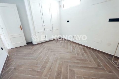 House for sale in Benijofar, Alicante, Spain 4 bedrooms, 132 sq.m. No. 148920 - photo 18