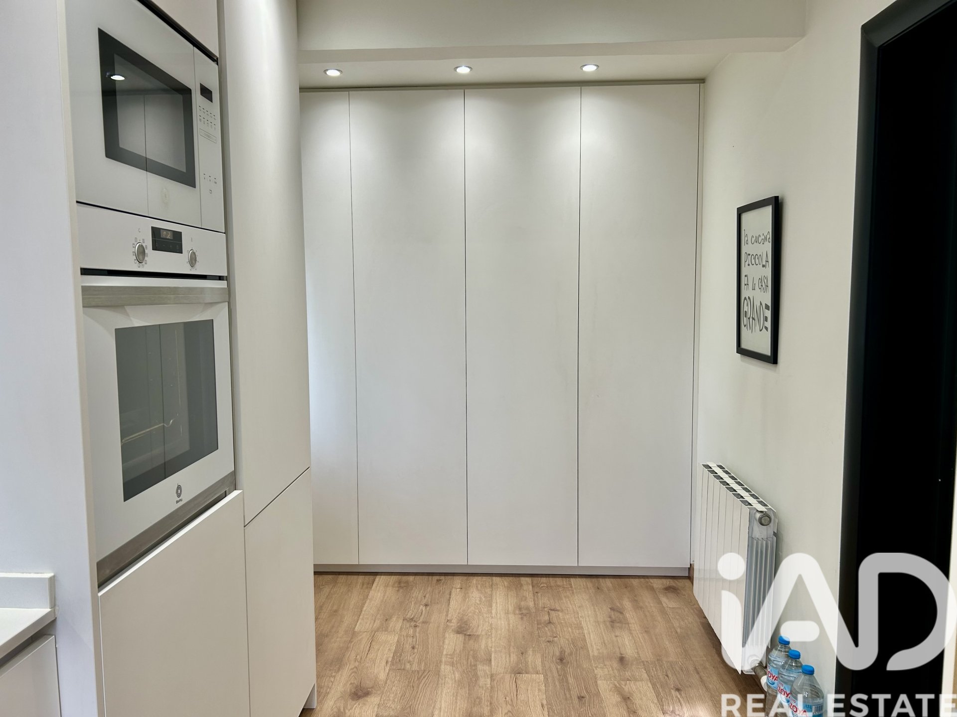 Dzīvoklis Cerdanyola Del Valles, Barcelona, Spānijā 4 istabas, 103 m2 Nr. 172975