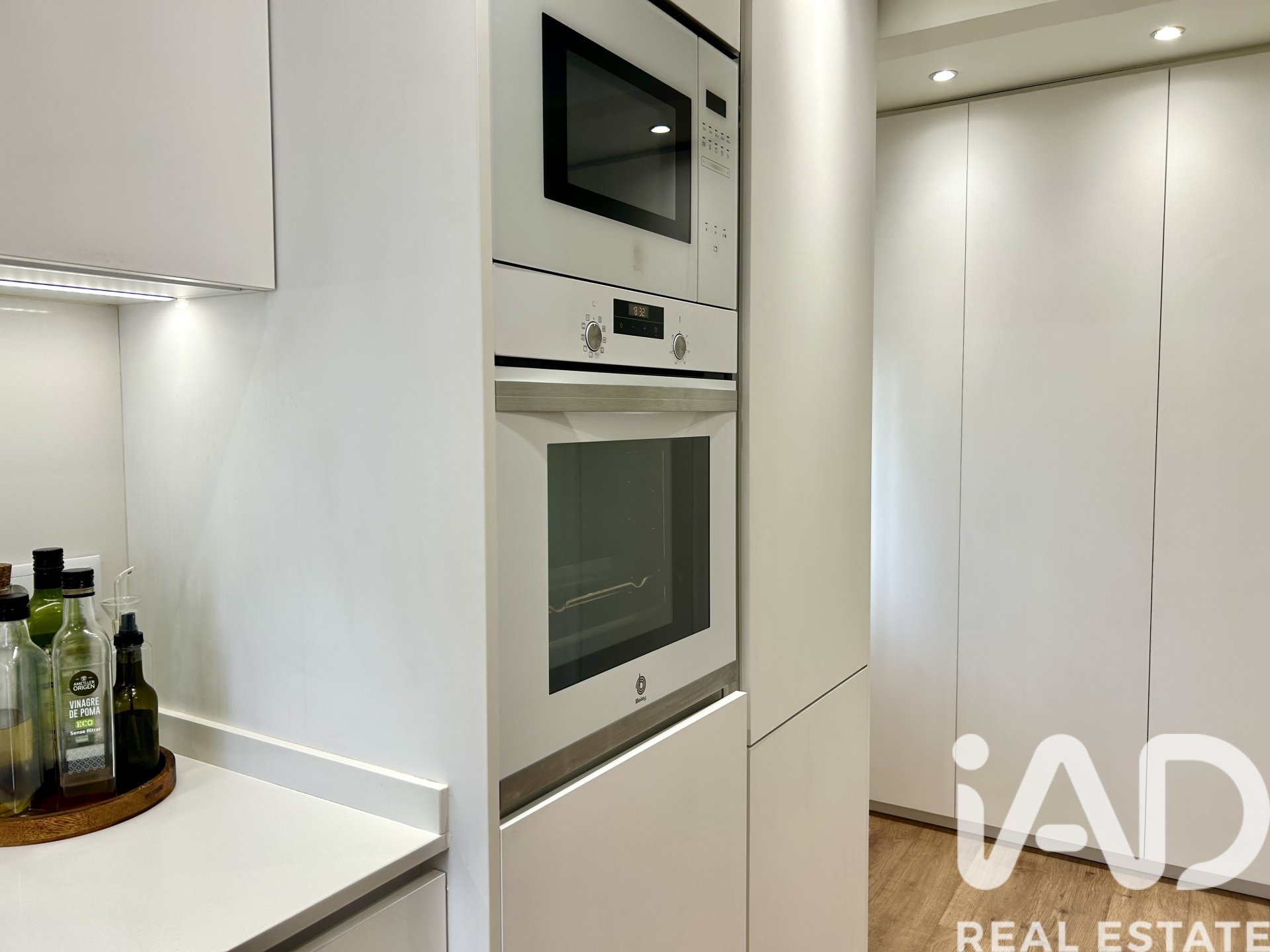 Dzīvoklis Cerdanyola Del Valles, Barcelona, Spānijā 4 istabas, 103 m2 Nr. 172975