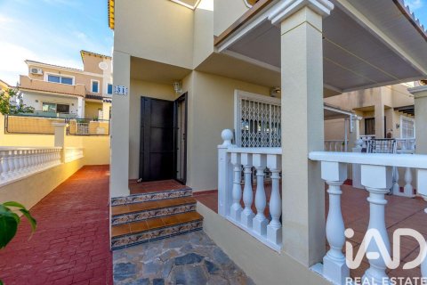 Māja pārdošanā Orihuela, Alicante, Spānijā 3 istabas, 105 m2 Nr. 172974 - attēls 19