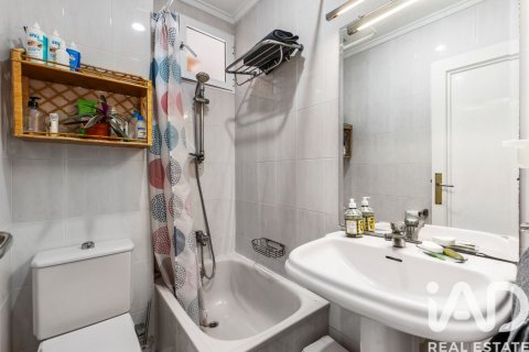Lägenhet till salu i Torrevieja, Alicante, Spanien 4 sovrum, 128 kvm. Nr. 172979 - foto 14