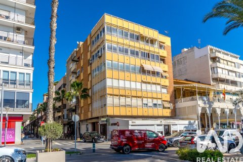 Lägenhet till salu i Torrevieja, Alicante, Spanien 4 sovrum, 128 kvm. Nr. 172979 - foto 21