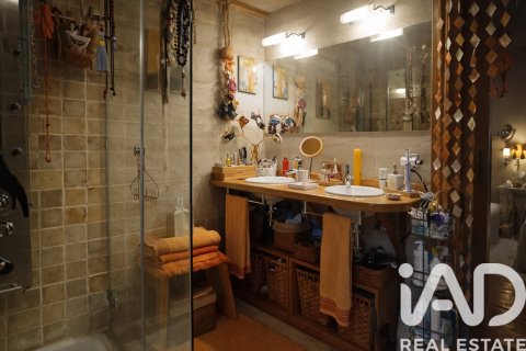 Casa in vendita a Pielagos, Cantabria, Spagna 3 camere da letto, 247 mq. N° 172977 - foto 14