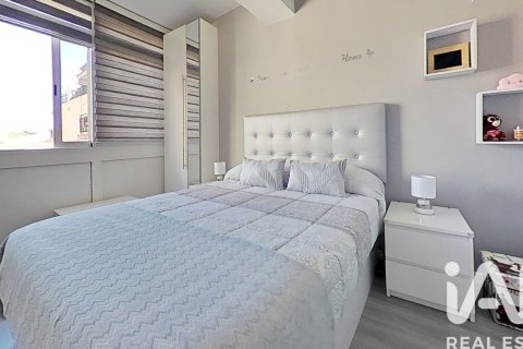 Apartment for sale in Salou, Tarragona, Spain 2 bedrooms, 54 sq.m. No. 172980 - photo 11