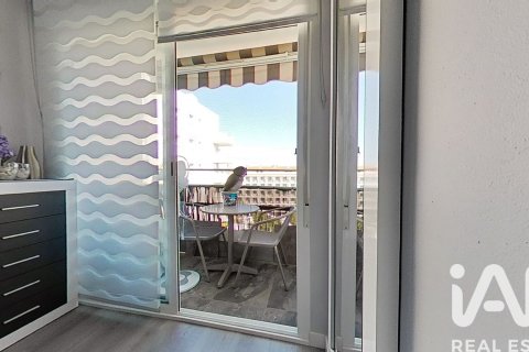 Apartment for sale in Salou, Tarragona, Spain 2 bedrooms, 54 sq.m. No. 172980 - photo 20