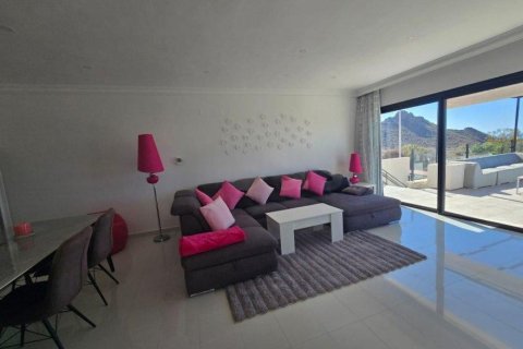 Villa for sale in Tenerife, Spain 3 bedrooms, 350 sq.m. No. 194732 - photo 24
