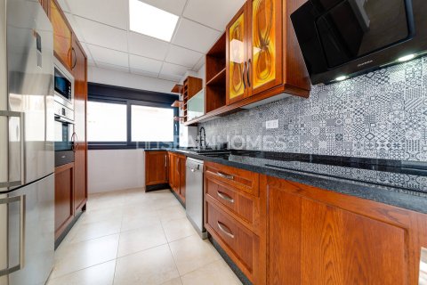 Villa till salu i Torrevieja, Alicante, Spanien 4 sovrum, 210 kvm. Nr. 194764 - foto 22