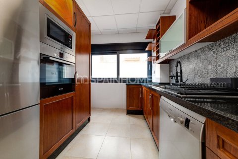 Villa till salu i Torrevieja, Alicante, Spanien 4 sovrum, 210 kvm. Nr. 194764 - foto 23