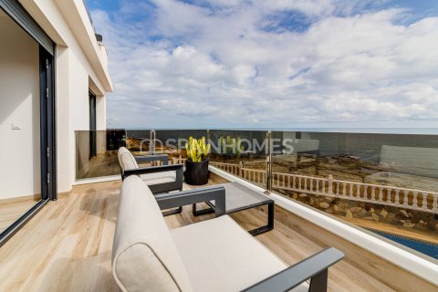 Villa till salu i Torrevieja, Alicante, Spanien 4 sovrum, 210 kvm. Nr. 194764 - foto 2