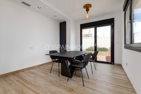 Villa till salu i Torrevieja, Alicante, Spanien 4 sovrum, 210 kvm. Nr. 194764 - foto 18