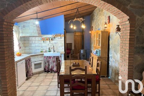House for sale in El Almendro, Huelva, Spain 4 bedrooms, 155 sq.m. No. 185842 - photo 7