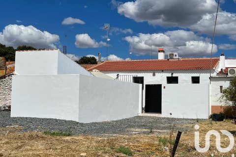 House for sale in El Almendro, Huelva, Spain 4 bedrooms, 155 sq.m. No. 185842 - photo 27