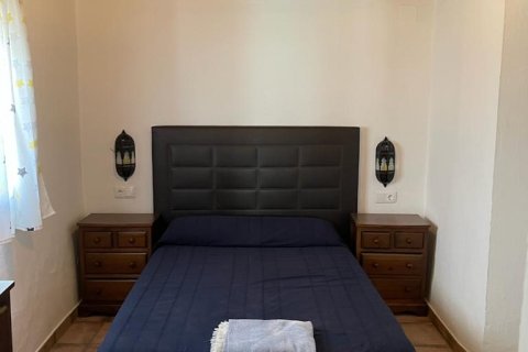 House for sale in El Almendro, Huelva, Spain 4 bedrooms, 155 sq.m. No. 185842 - photo 10