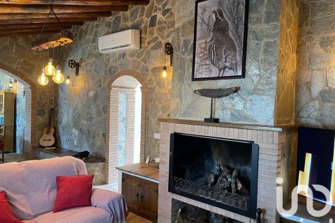 House for sale in El Almendro, Huelva, Spain 4 bedrooms, 155 sq.m. No. 185842 - photo 4