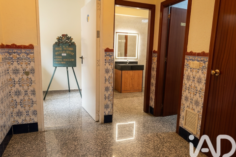 Liikekiinteistö vuokrattavana Segur de Calafell, Tarragona, Espanja , 200 m2 No. 172084 - kuva 3
