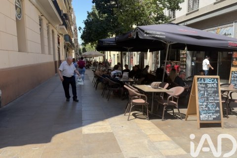 Café/restaurang för uthyrning i Barcelona, Spanien 2 sovrum, 168 kvm. Nr. 172078 - foto 24
