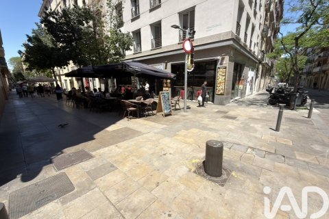 Café/restaurang för uthyrning i Barcelona, Spanien 2 sovrum, 168 kvm. Nr. 172078 - foto 2