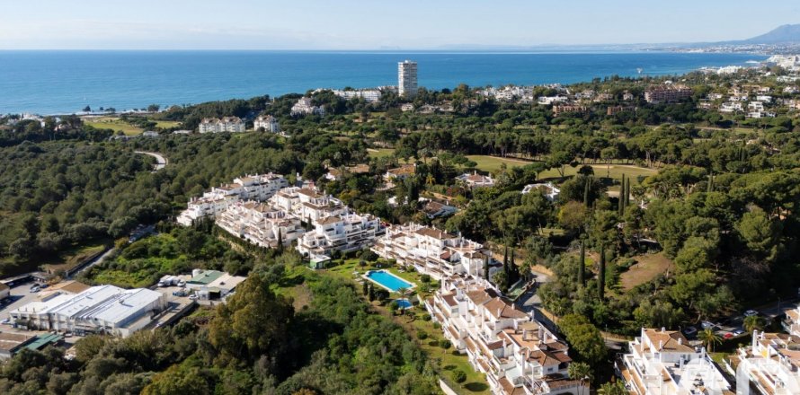 Paritalo Marbella, Malaga, Espanja 3 makuuhuonetta, 205 m2 No. 172083