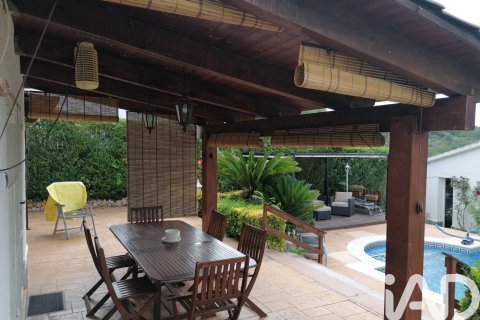 Talo vuokrattavana La Bisbal Del Penedes, Tarragona, Espanja, 4 makuuhuonetta, 230 m2 No. 172080 - kuva 4