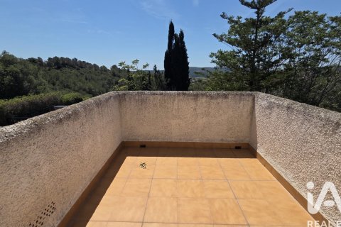 Talo vuokrattavana La Bisbal Del Penedes, Tarragona, Espanja, 4 makuuhuonetta, 230 m2 No. 172080 - kuva 28