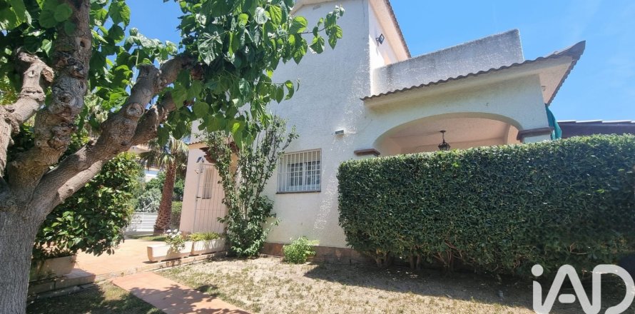 Talo La Bisbal Del Penedes, Tarragona, Espanja 4 makuuhuonetta, 230 m2 No. 172080