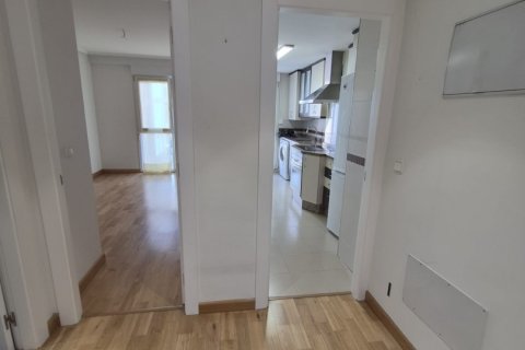 Huoneisto vuokrattavana Leon, Espanja, 2 makuuhuonetta, 93 m2 No. 172081 - kuva 6