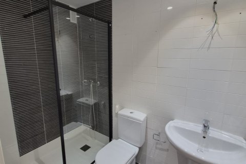 Huoneisto vuokrattavana Leon, Espanja, 2 makuuhuonetta, 93 m2 No. 172081 - kuva 16