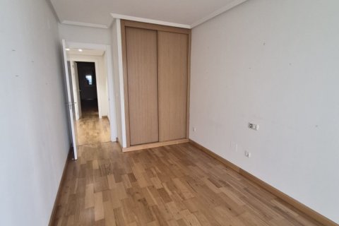 Huoneisto vuokrattavana Leon, Espanja, 2 makuuhuonetta, 93 m2 No. 172081 - kuva 15