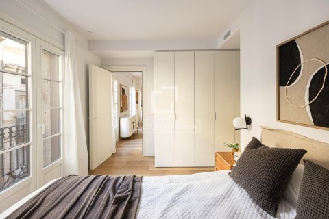 Продажа квартиры в Барселона, Испания 3 спальни, 108м2 №150774 - фото 16