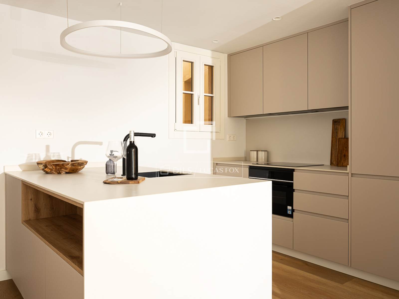 Wohnung in Barcelona, Spanien 3 Schlafzimmer, 120 m2 Nr. 150773