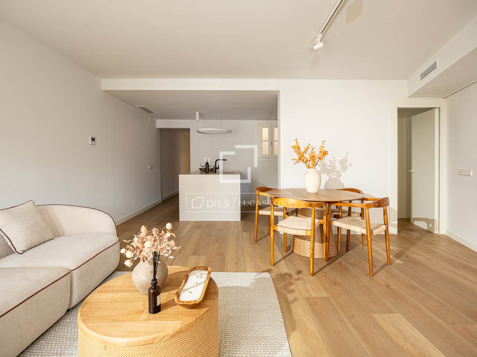 Wohnung in Barcelona, Spanien 3 Schlafzimmer, 120 m2 Nr. 150773