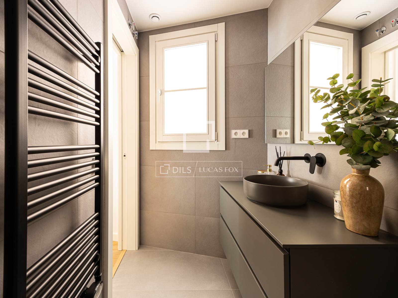 Wohnung in Barcelona, Spanien 3 Schlafzimmer, 120 m2 Nr. 150773
