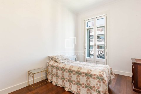 Apartament w Barcelona, Hiszpania 5 sypialni, 255 mkw. nr 150769 – zdjęcie 26