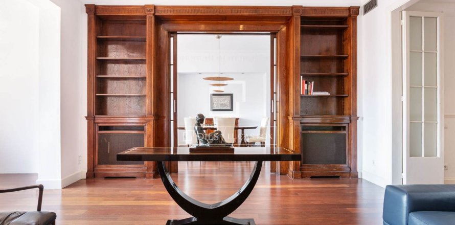 Apartament w Barcelona, Hiszpania 5 sypialni, 255 mkw. nr 150769