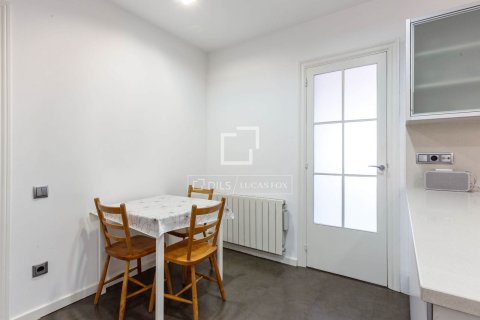 Apartament w Barcelona, Hiszpania 5 sypialni, 255 mkw. nr 150769 – zdjęcie 11