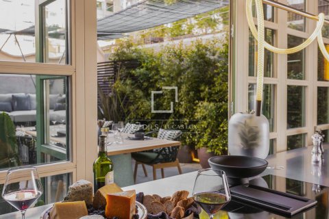 Apartment for sale in Barcelona, Spain 2 bedrooms, 116 sq.m. No. 150772 - photo 17