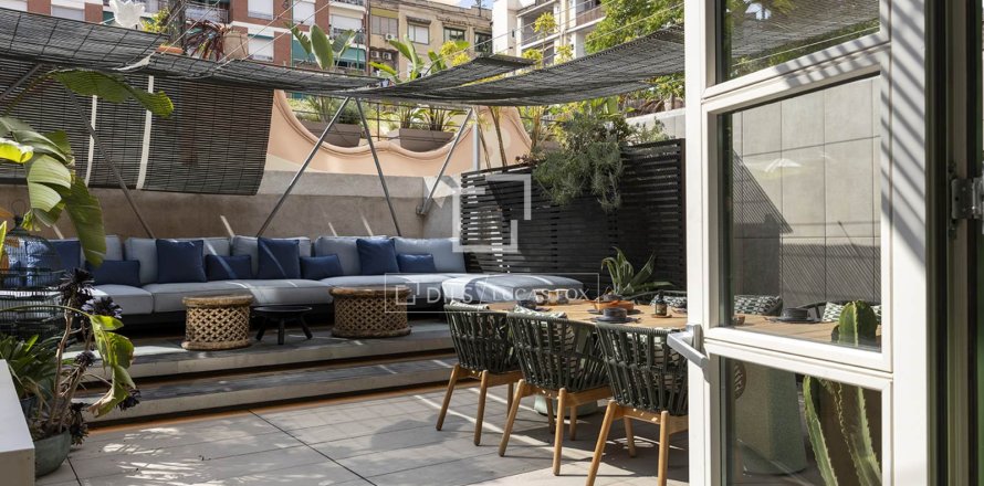 Apartment in Barcelona, Spain 2 bedrooms, 116 sq.m. No. 150772