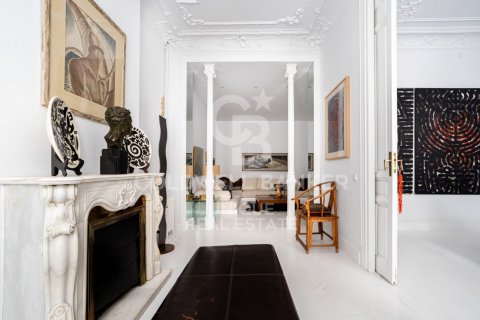 Wohnung zum Verkauf in Madrid, Spanien 3 Schlafzimmer, 450 m2 Nr. 159727 - Foto 3