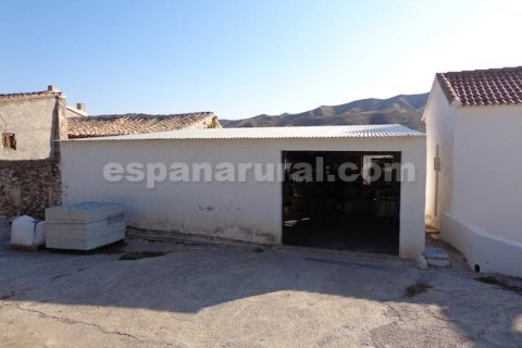 House for sale in Cantoria, Almeria, Spain 4 bedrooms, 150 sq.m. No. 184085 - photo 13