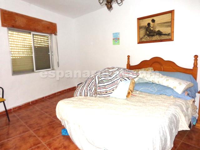 Hus i Sufli, Almeria, Spanien 4 sovrum, 120 kvm. Nr. 184088