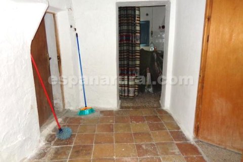 House for sale in Sufli, Almeria, Spain 7 bedrooms, 130 sq.m. No. 184090 - photo 7